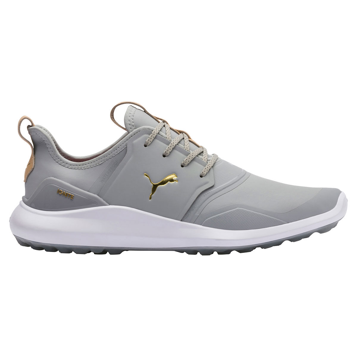 photo de chaussure puma
